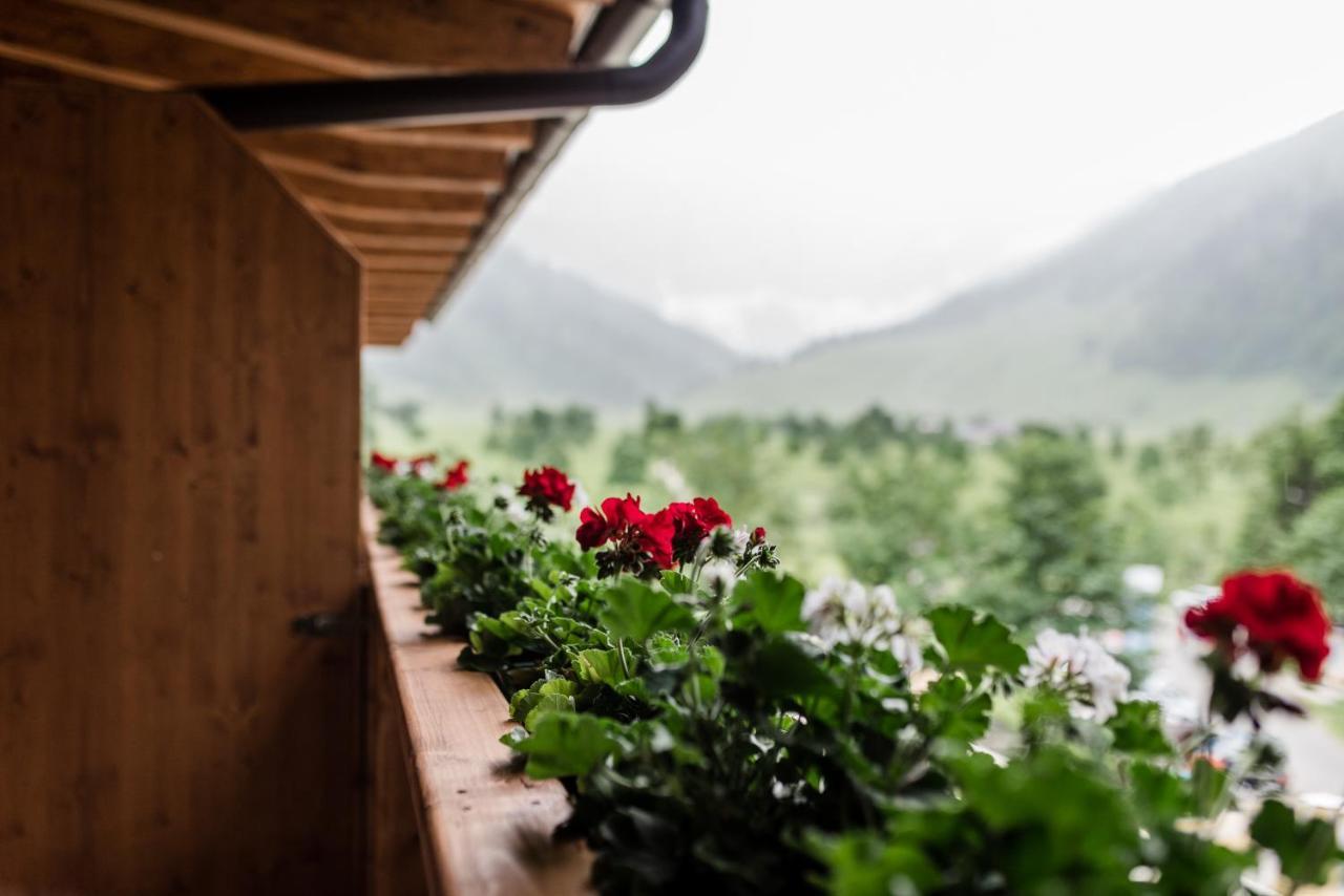 Das Naturhotel Die Eng Hinterriss Exteriör bild